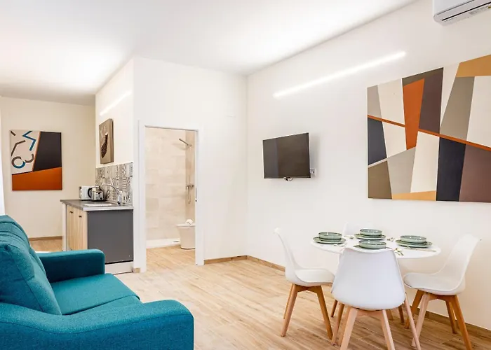 The Port Urban Loft *