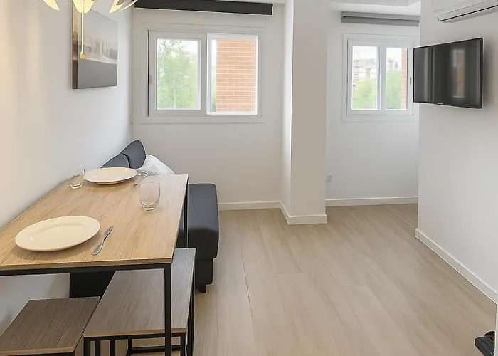 Campoamor Msuites 아파트