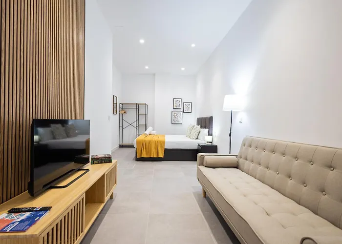 Florit Flats - The Monteolivete شقة *