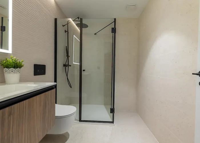 Demetrio By Alma Βαλένθια