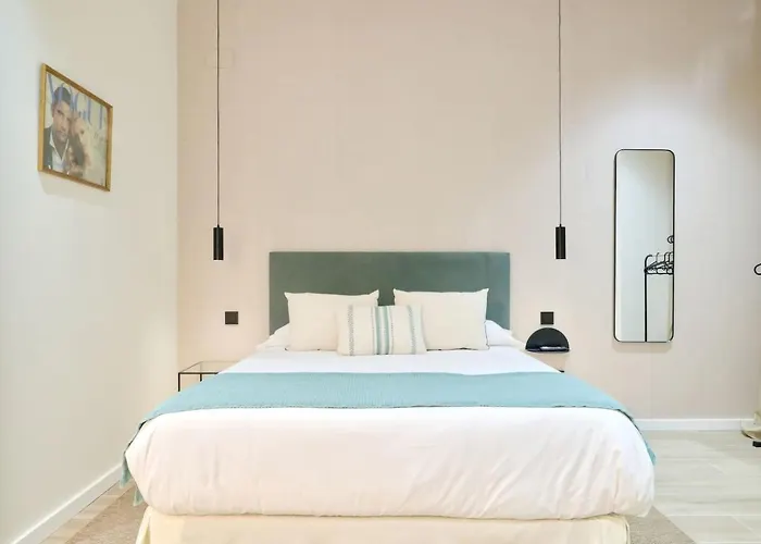 Romantic N.4 Oceanografico Virkin * Valencia