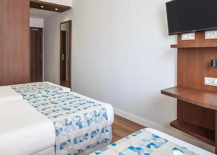 Hotel Olympia Universidades Valencie