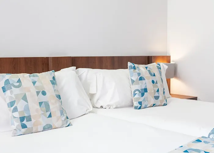 Olympia Universidades Hotel 3*