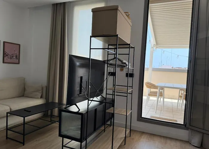 Demetrio By Alma Βαλένθια