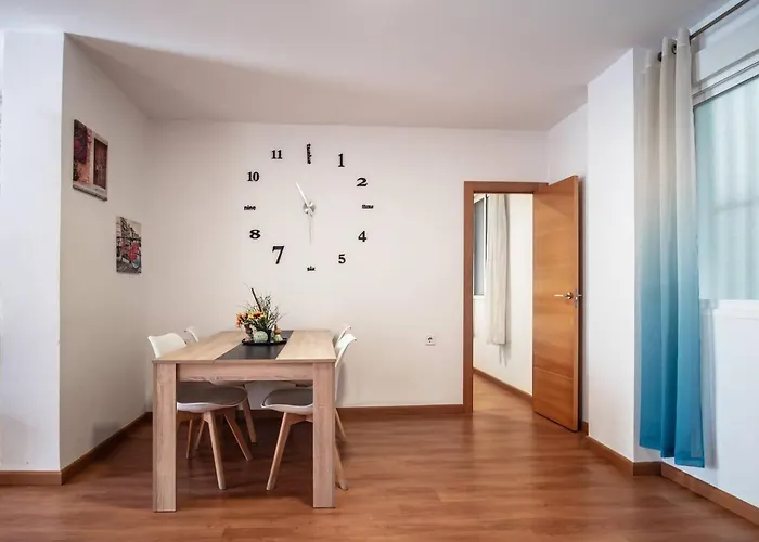 Flats Burjasot 아파트 *