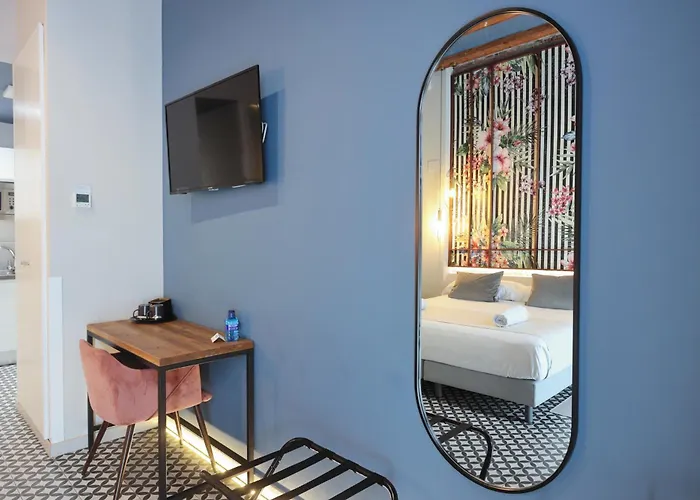 & Co. Quart Boutique Hotel 3*