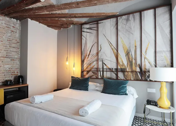 & Co. Quart Boutique Hotel