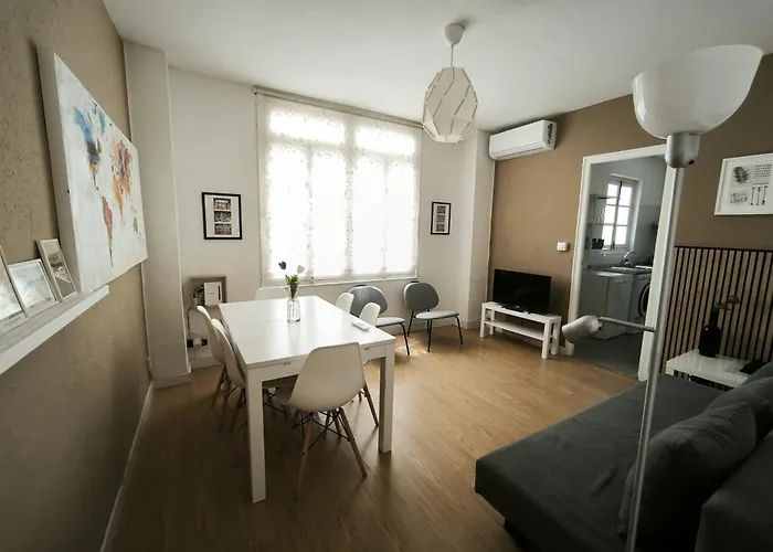 아파트 Florit Flats - The Ausias March