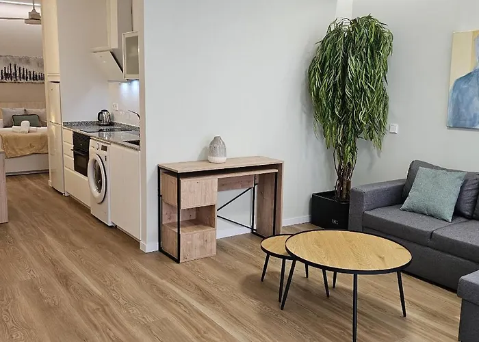 Vacansis Bajo Torrefiel Βαλένθια