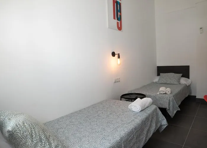 Flats Family De 3 شقة *