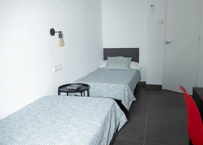 Flats Family De 3 * فالنسيا