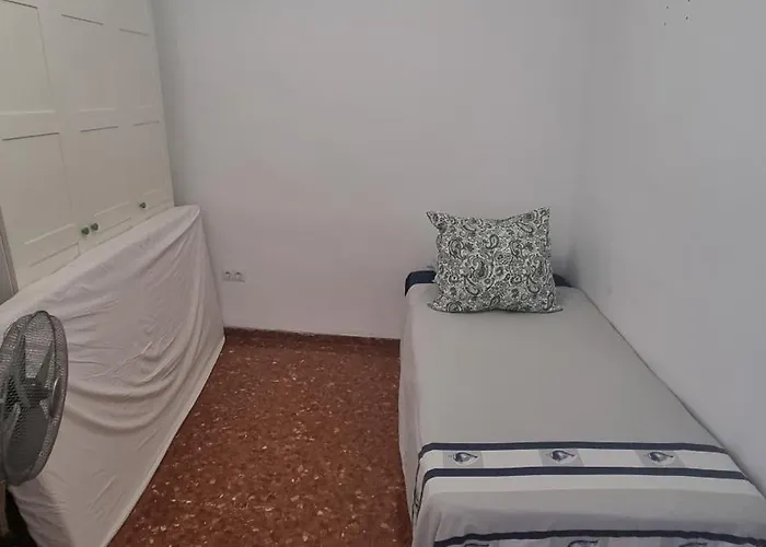 Modern Flat With Large Terrace شقة *