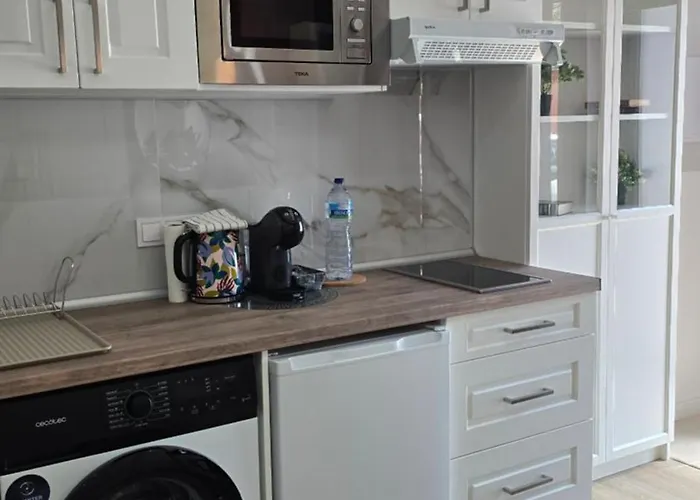 Vicent Clavel شقة *