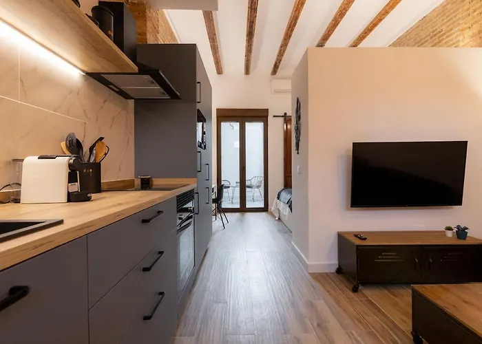 Grandma's Fishermen's House In Cabanyal 아파트 *