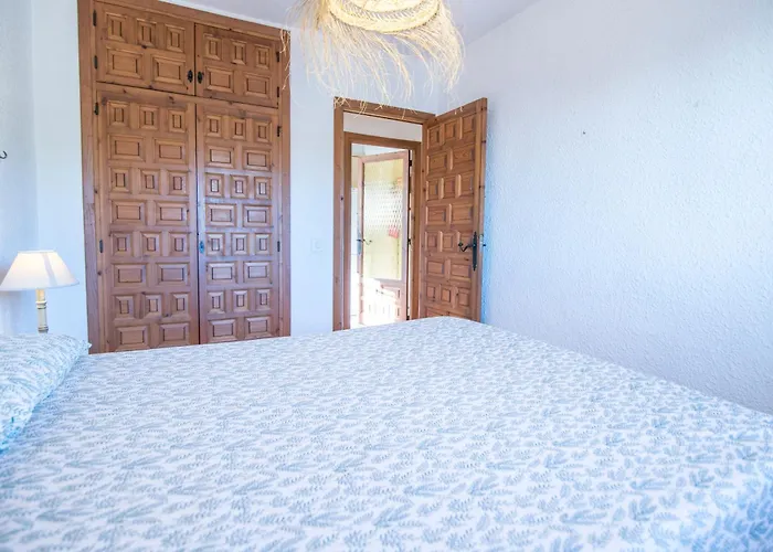 Piscina Urbanizacion De Lujo Cerca Del Mar