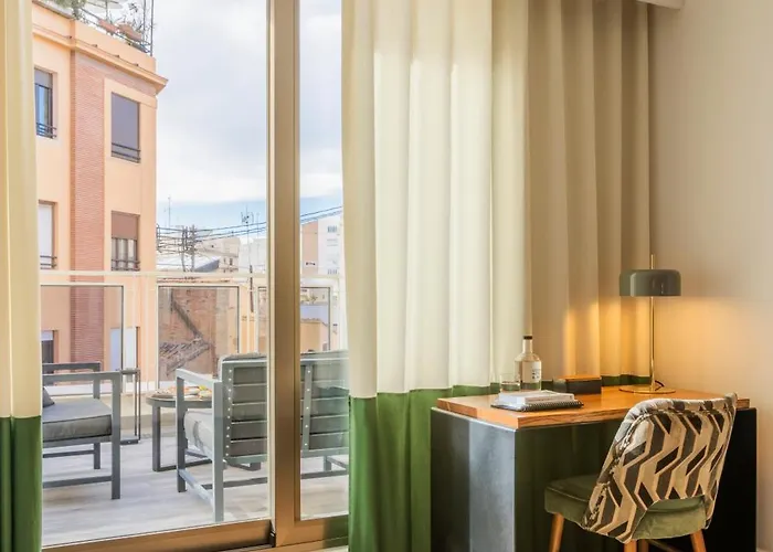 Hotel Mate Cosmo - Centre, 3*