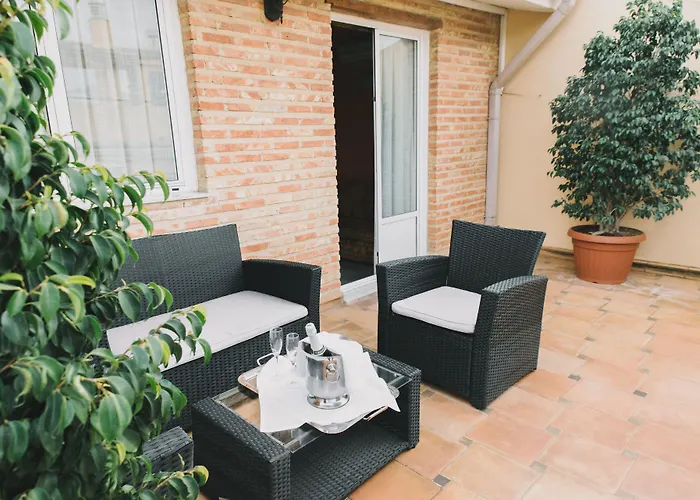 Ad Hoc Monumental 1881 3* فالنسيا