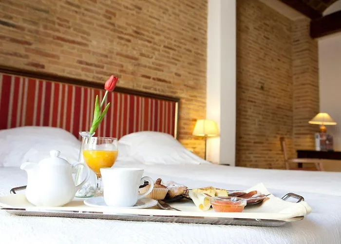 Ad Hoc Monumental 1881 3* فالنسيا