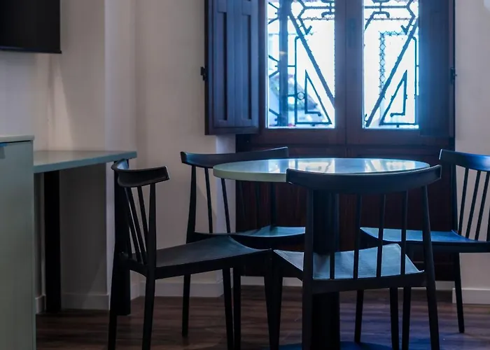 Vlc Host - Reina 168 호텔 발렌시아