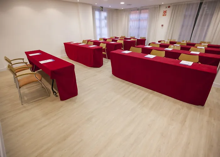 Hotell Express Ciudad De Ciencias By Ihg Valencia