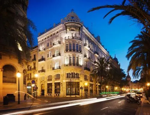 Hotel One Shot Reina Victoria 4*