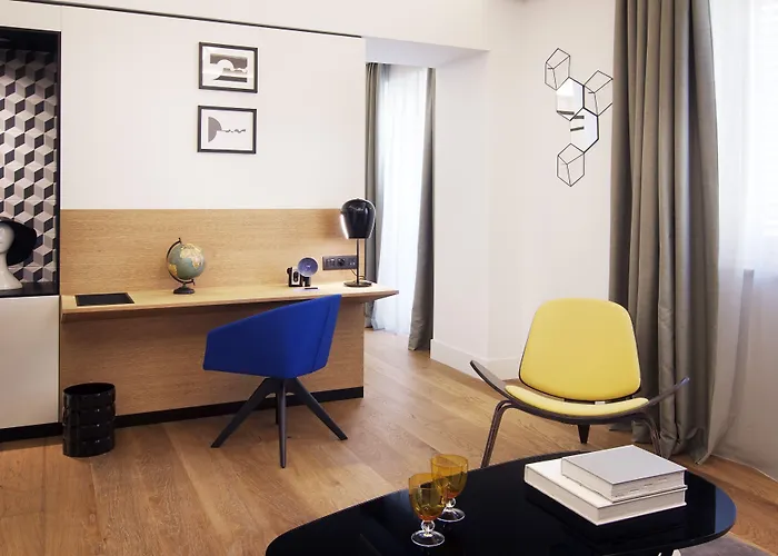 Hotel One Shot Reina Victoria 4*