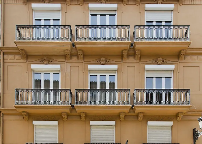 & Co. J. Botanico Boutique