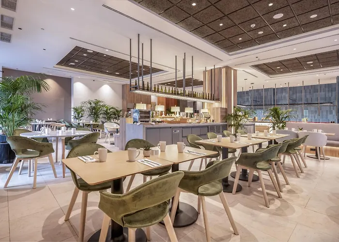 Innside By Melia Valencia Oceanic Otel