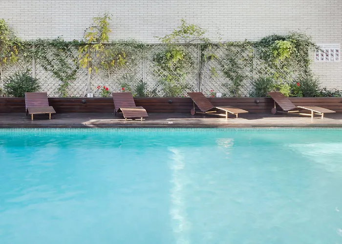 伊鲁尼昂瓦伦西亚3号酒店 瓦伦西亚