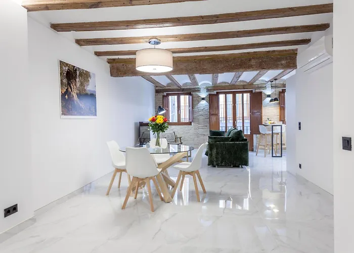 Flat Center Town Hall