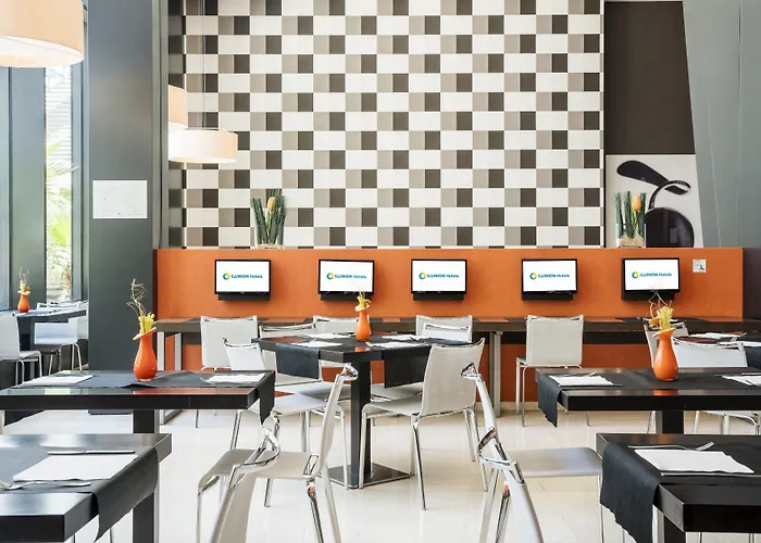 מלון Ilunion Aqua 3 3*