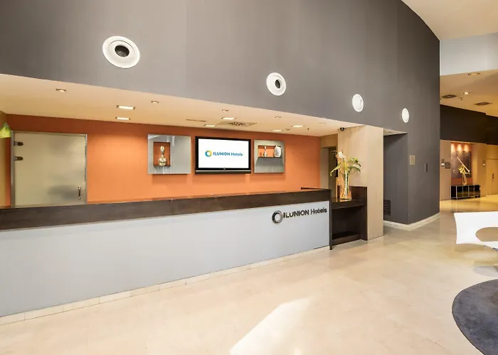 מלון Ilunion Aqua 3 3*