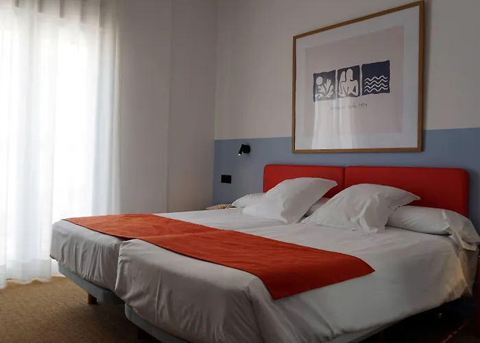 Miramar 2* فالنسيا