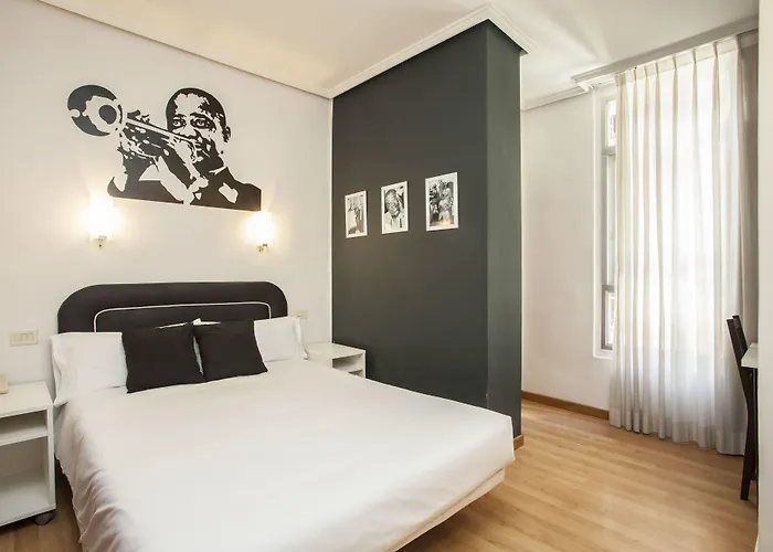 Hotel Casual De La Música