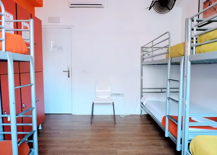 Feetup Backpackers Hostel Βαλένθια