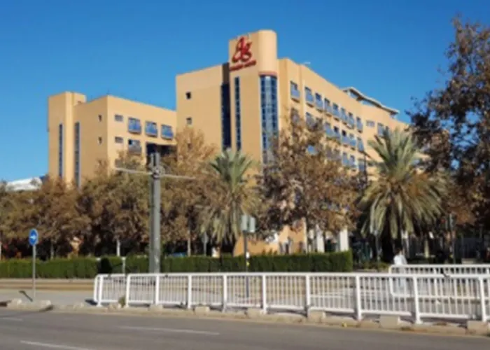 Juvenil Colegio Mayor Galileo Galilei 아파트