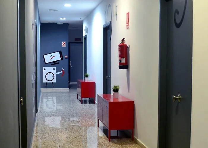 Quart Youth & Vandrarhem