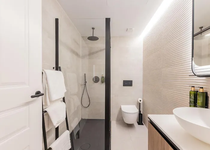 Guastavino By Alma Valence