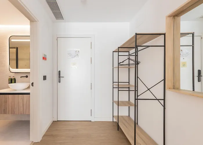 Guastavino By Alma Valence