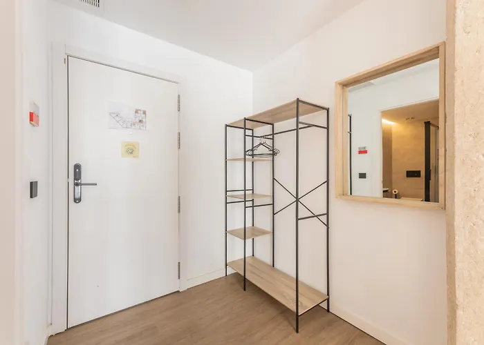 Guastavino By Alma * Valence