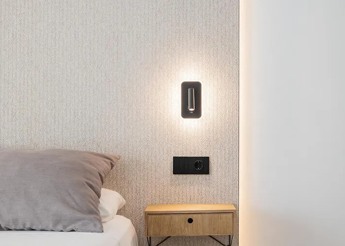 Guastavino By Alma Valence