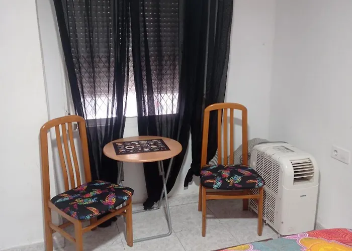 1 En Piso Compartido Familiar-valencia Centro Bed & Breakfast Valencia