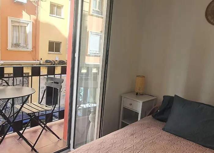 Vip En Vivienda Compartida, Muy Centricas, Ruzafa Centro, Bonitas Y Tranquilas ホームステイ