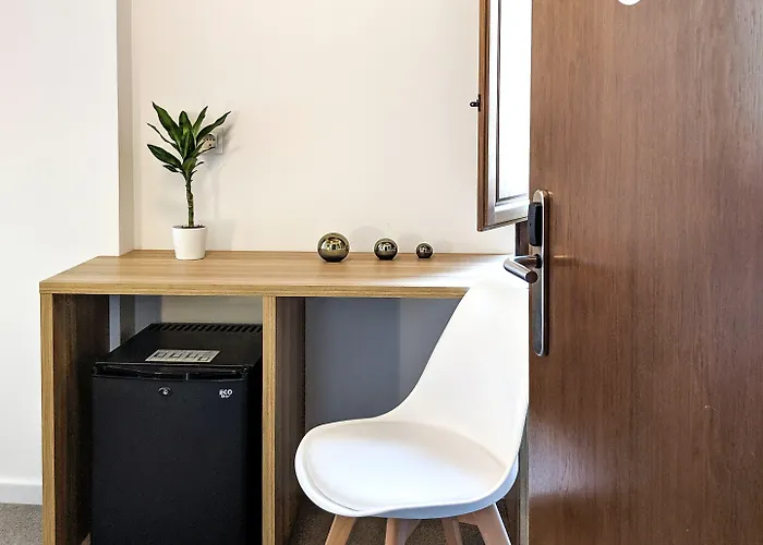 Original Domino House Gasthuis 4*