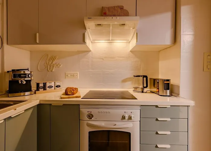 Cabanal Beachfront , 1 Min To Sea , Ac , Coffee , Balcony , Fastwifi 발렌시아