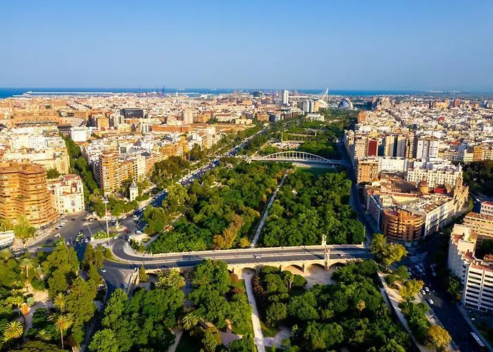 Cabanal Beachfront , 1 Min To Sea , Ac , Coffee , Balcony , Fastwifi 발렌시아