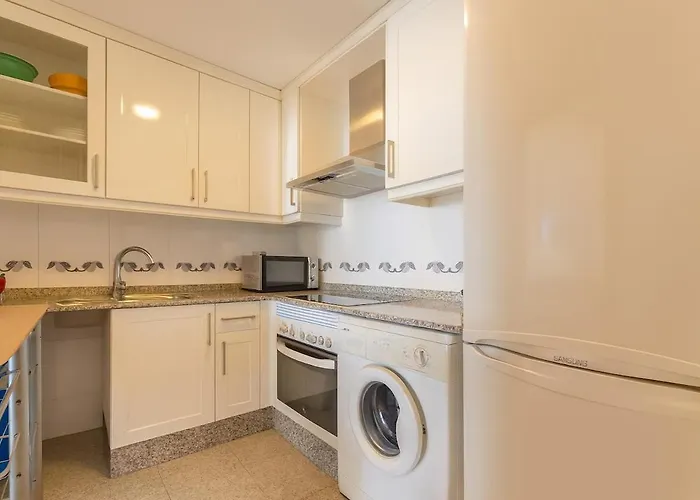 Tu Refugio Moderno En - Piscina, Gimnasio Y Padel Incluidos