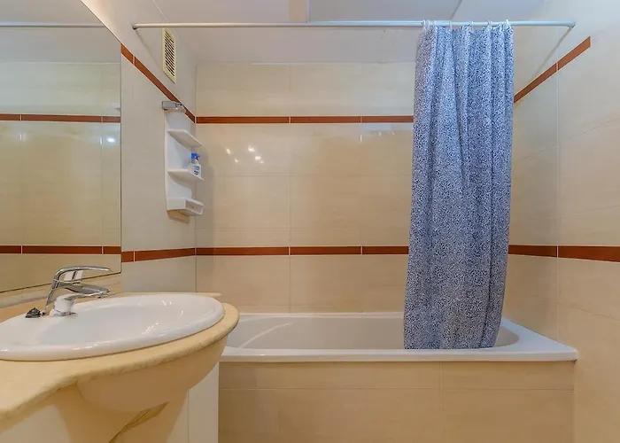 Tu Refugio Moderno En - Piscina, Gimnasio Y Padel Incluidos * فالنسيا