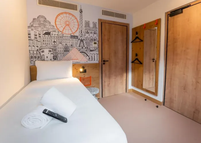 Easyhotel Ciutat Vella