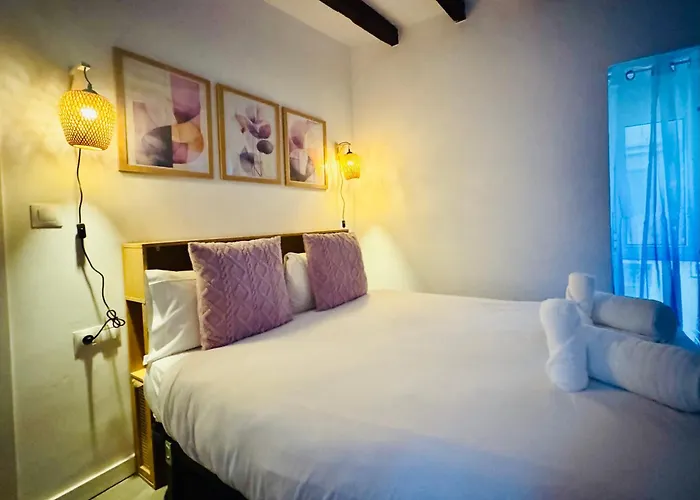 Design & Stylish House In The Center Of *